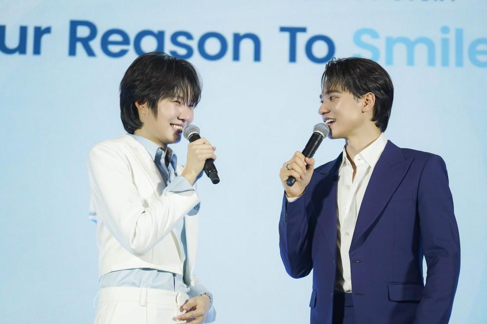 Keng and Namping presenting Dr Clear Aligners at launch event